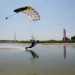 Mario Fattoruso mentre plana sull'acqua durante la gara per la disciplina di Canopy Piloting - Swoop (vice campione italiano a oggi)